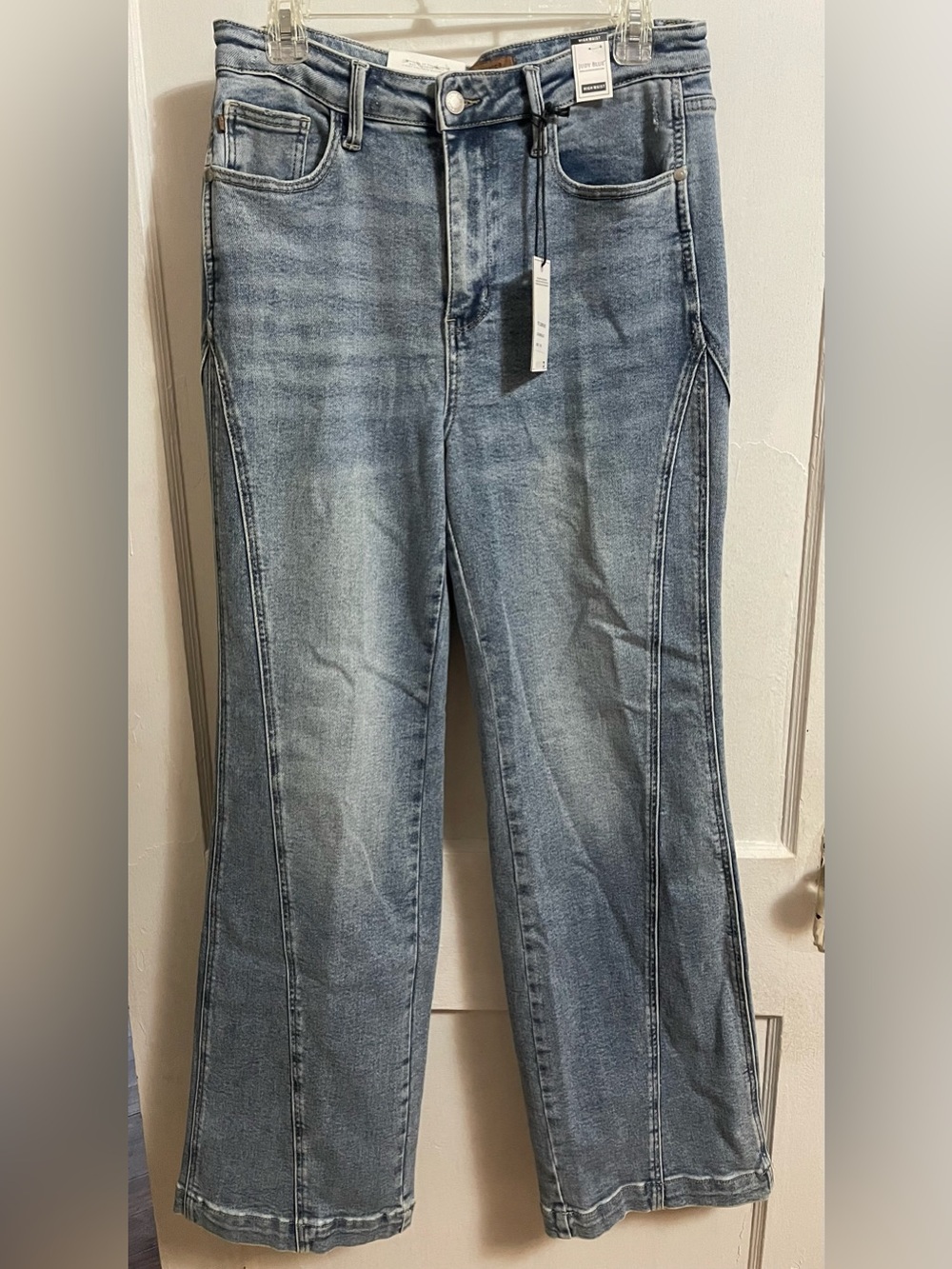 NWT! Blue Medium Wash High Waist Wide Side Seam Wide Leg Jeans 11/30